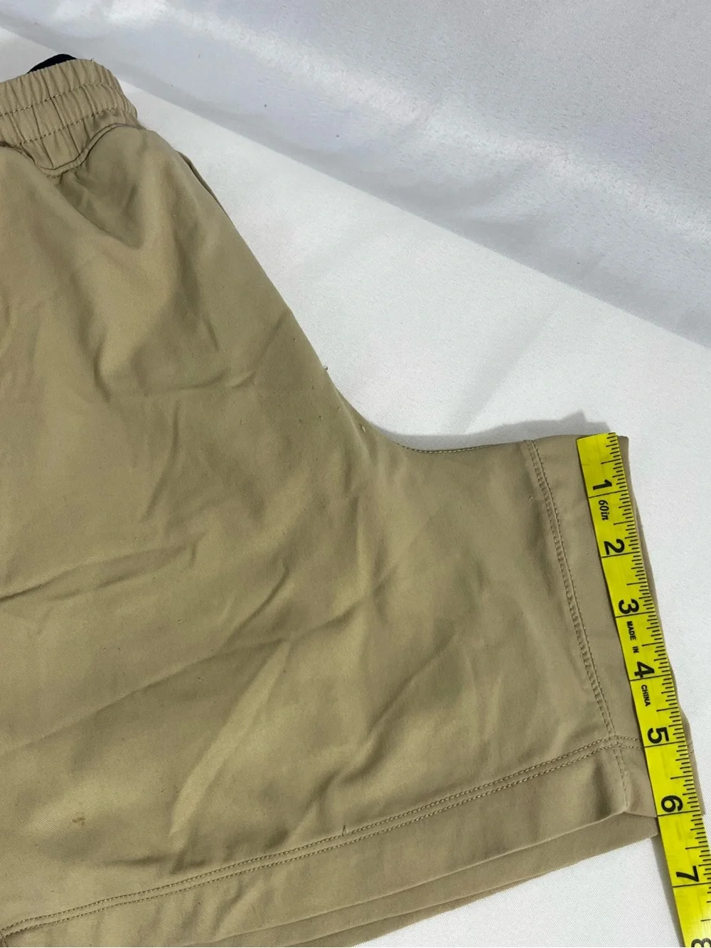Birddogs Men's Khaki Shorts 6” Inseam - Medium - Lined Stretch